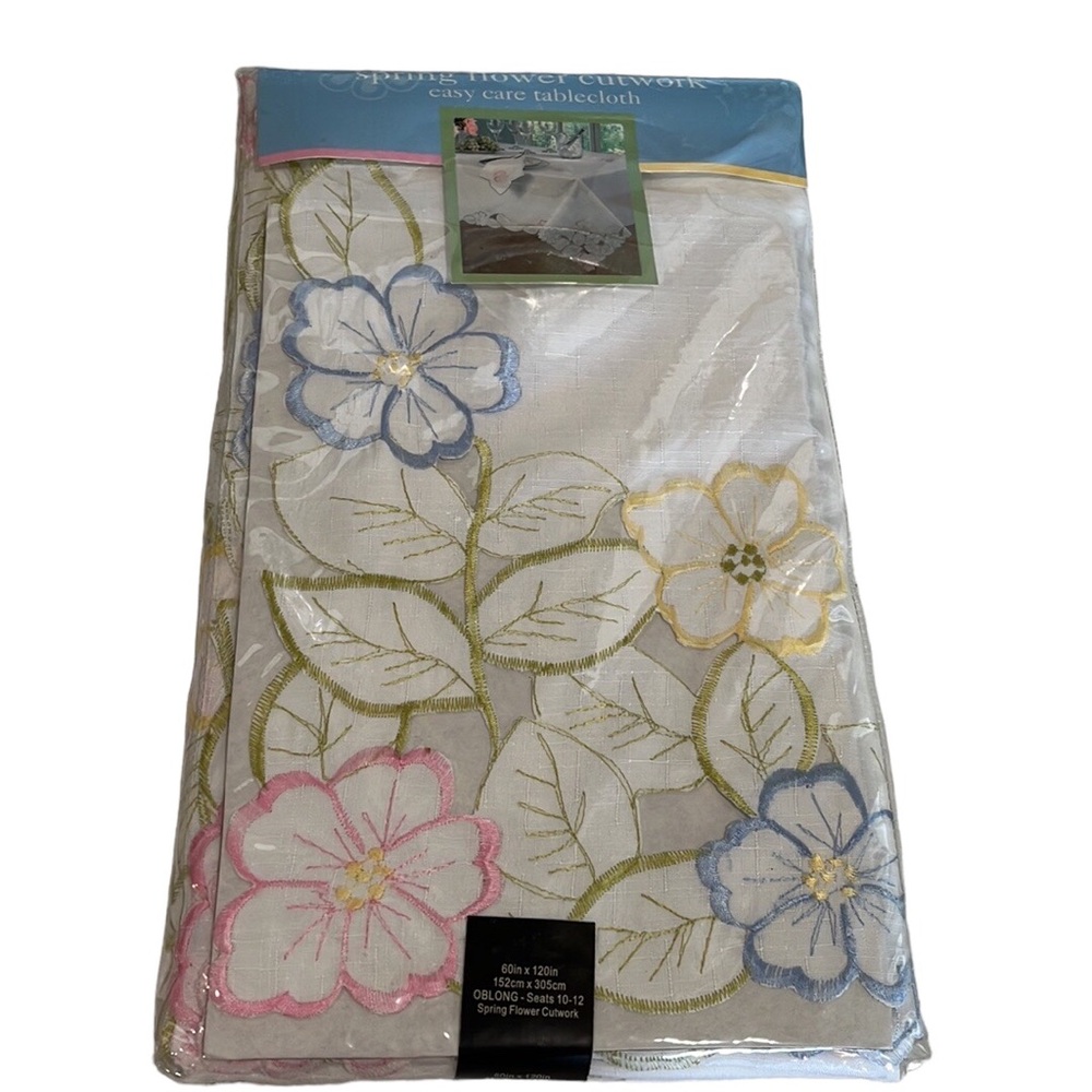 Home Wear ‘Spring Flower’ Cutwork Oblong Tablecloth 60”x120”~NIP~Shabby Chic